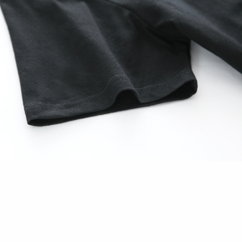 T-shirt Merry and Bright avec  - Family Tree Print avis et prix