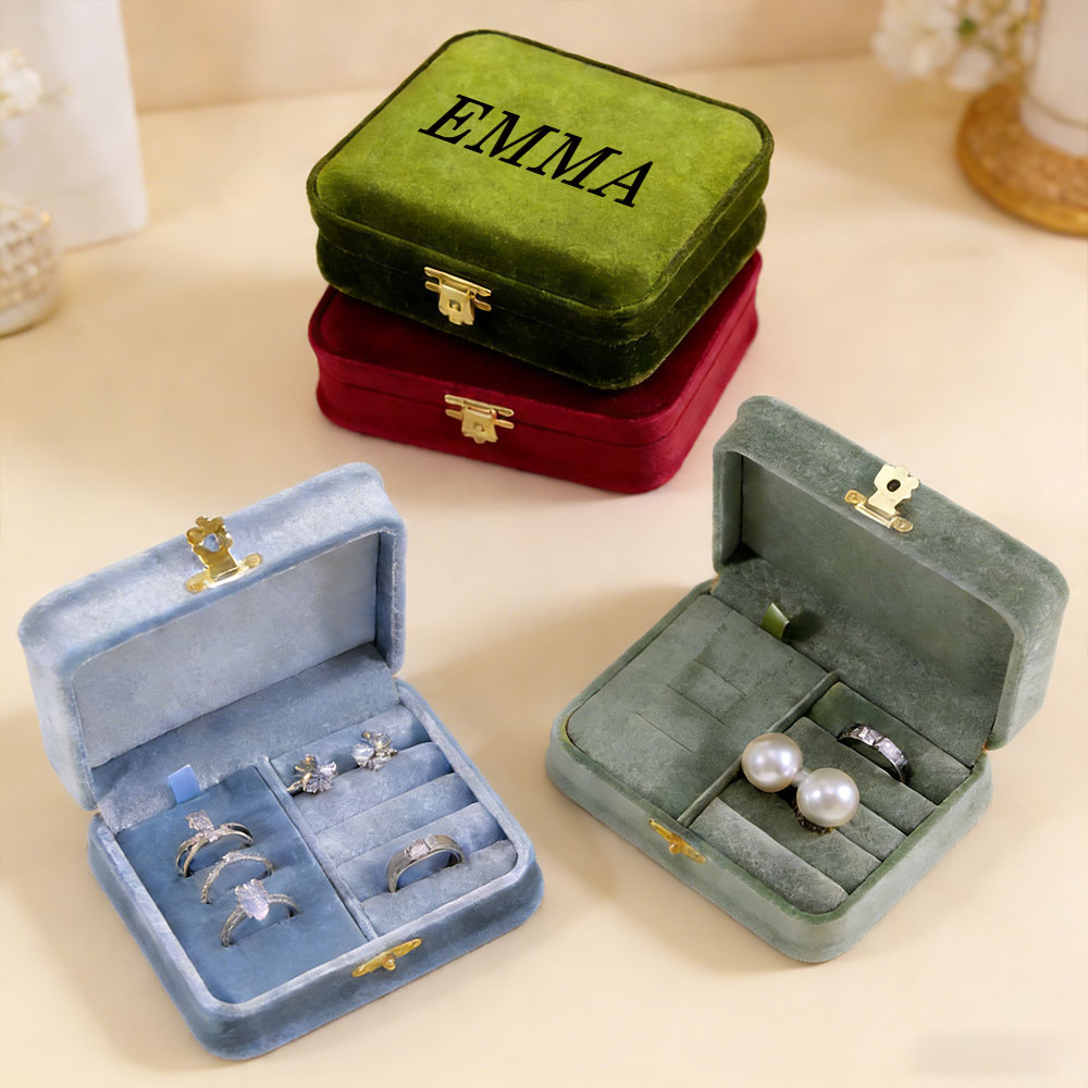 Boîte à bijoux en velours pers - Personalized Name Box avis et prix