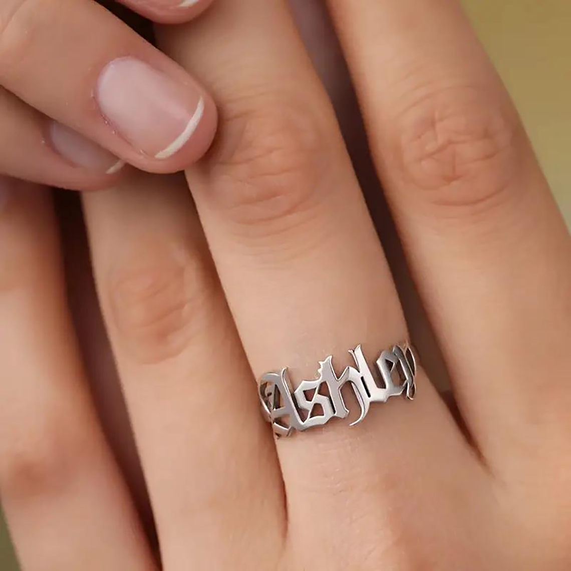 Bague en or personnalisée pour - Initial Ring Custom avis et prix